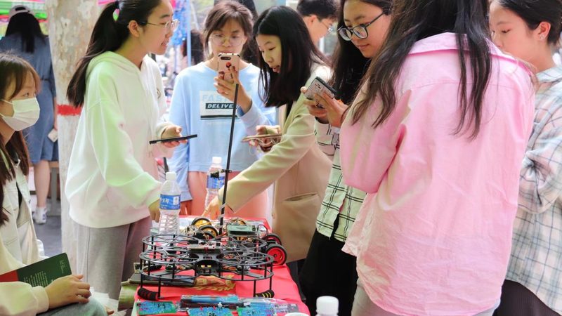 工业互联网落地实践：系统集成商的关键角色与挑战